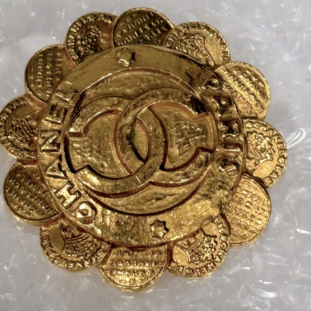 Vintage Chanel flower COCO Brooch 24K plated gold with COA excellent condition
